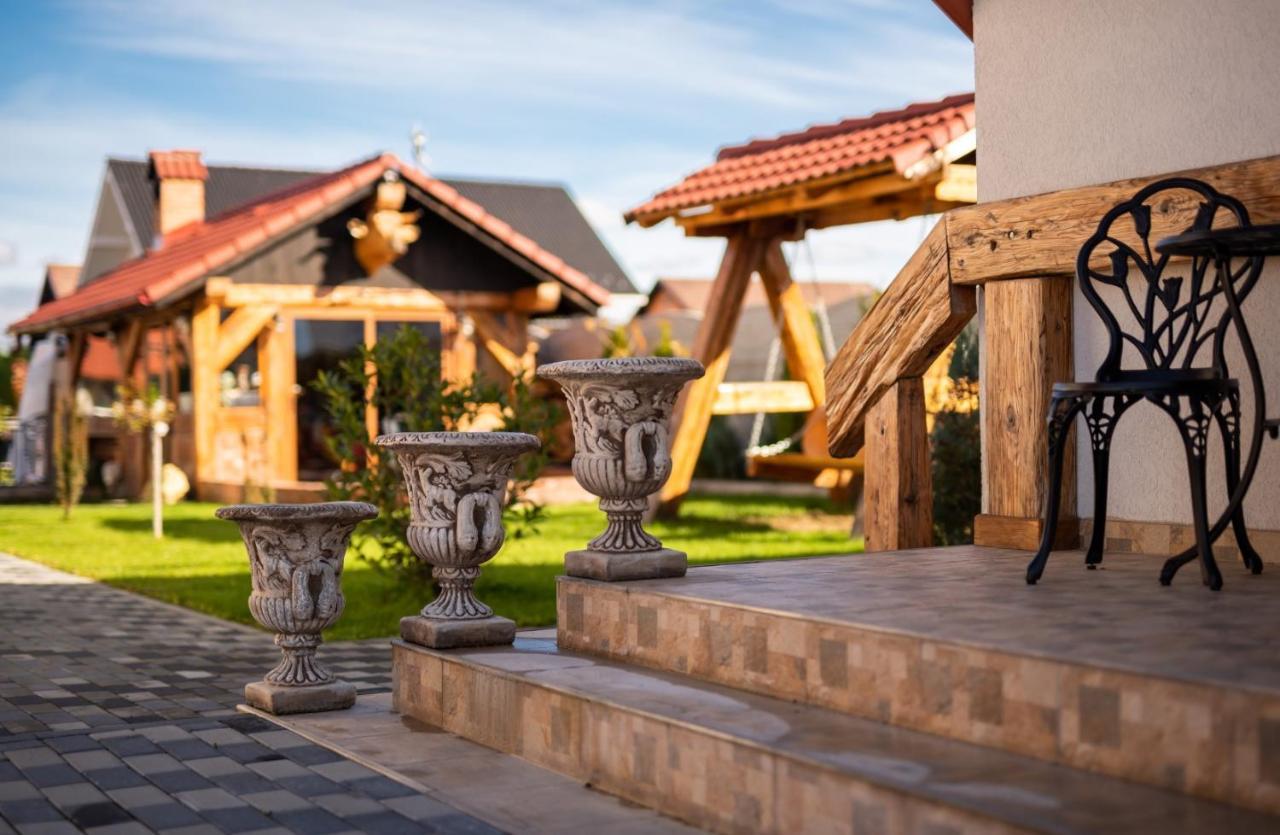 Boutique Vila Cristian  Buitenkant foto
