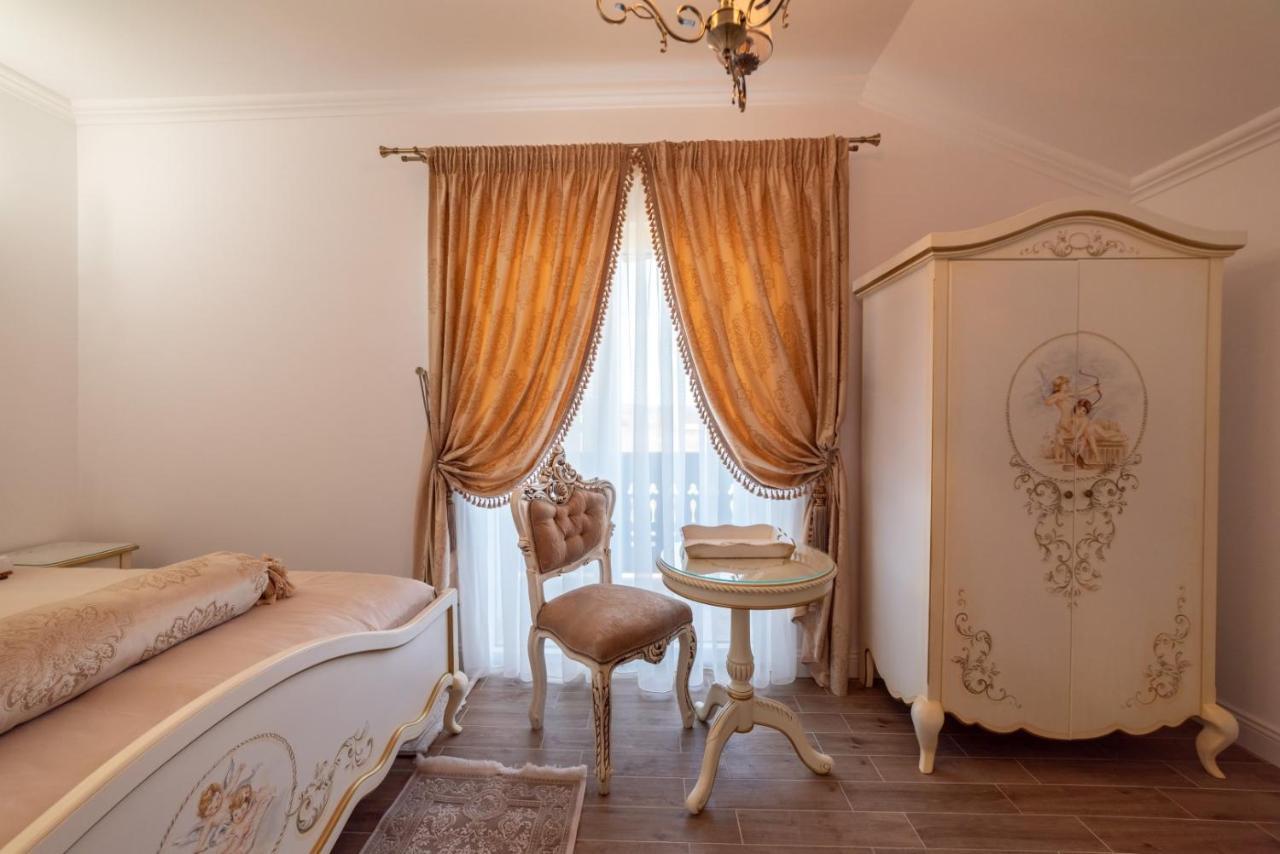 Boutique Vila Cristian  Buitenkant foto