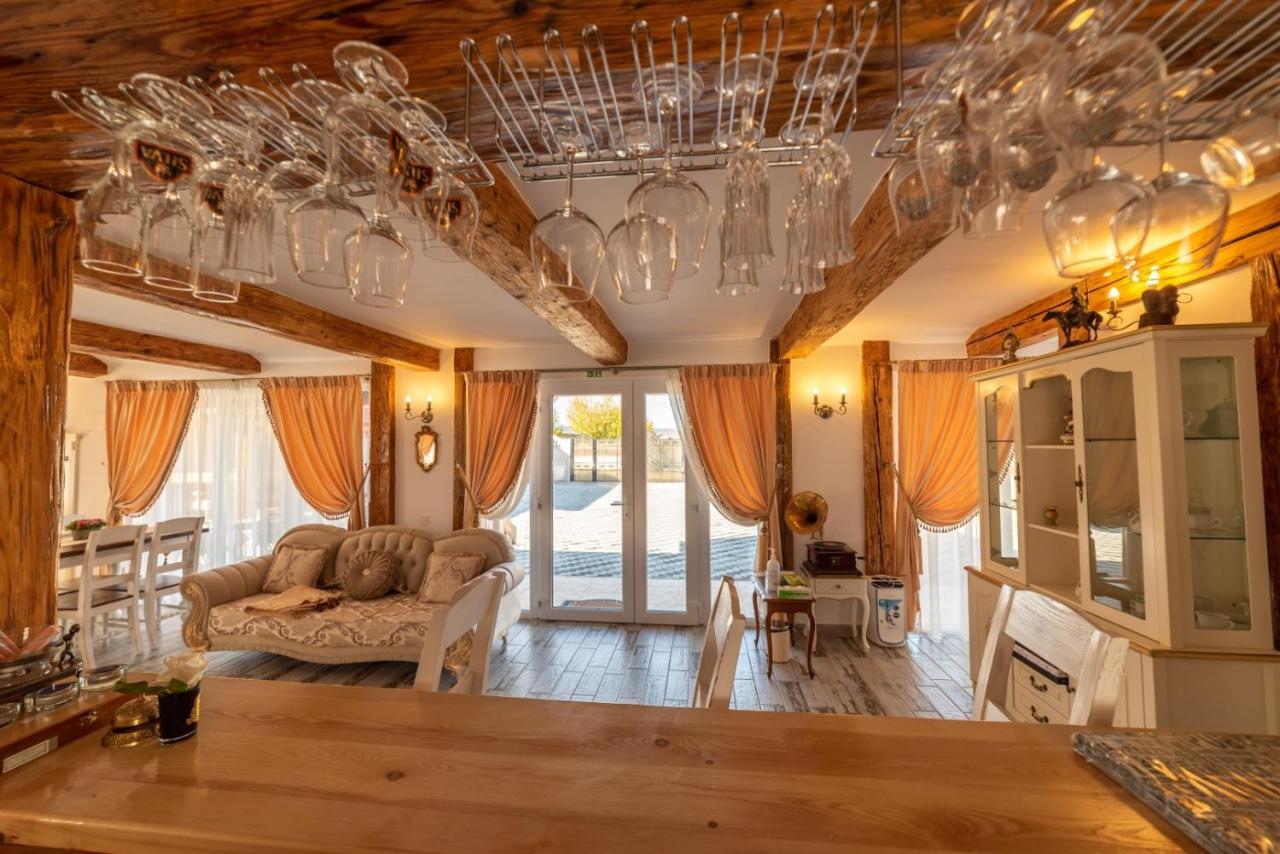 Boutique Vila Cristian  Buitenkant foto